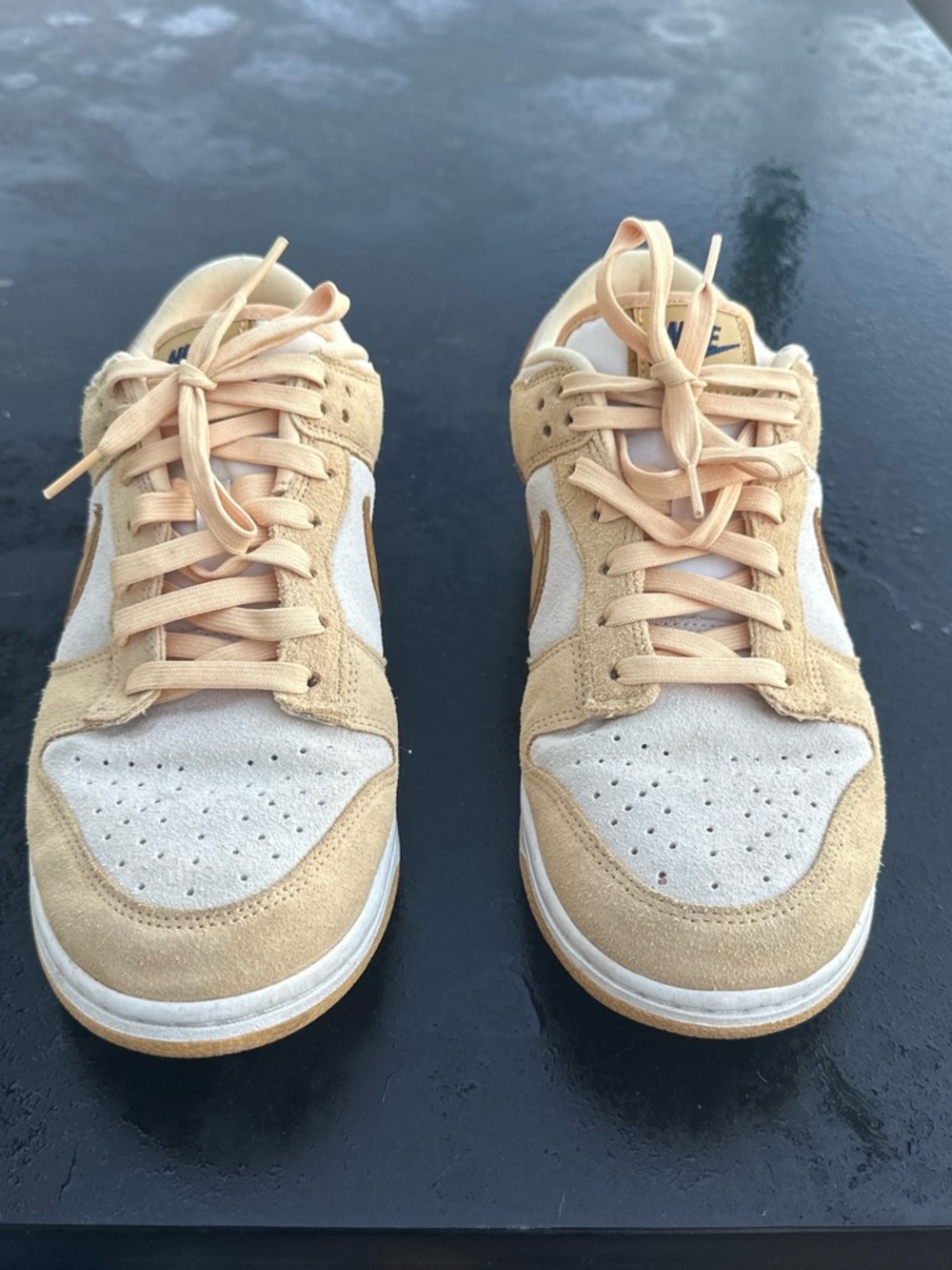 Nike Men’s Low-Top Sneakers in Beige and Cream - Picture 2 of 3